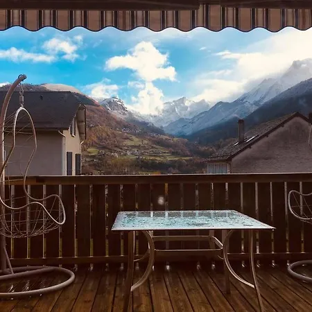 Bois Alpesi faház Laruns